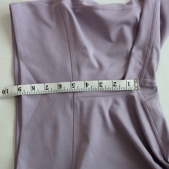 Under Armour Heat Gear Compression Cut Out Capri Cropped Yoga Leggings - Picture 15 of 16